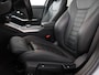 BMW 3-Serie Touring 318i M Sport (NL-Auto / Pano / Elek. trekhaak / Sportstoelen / Carplay / Sfeerverlichting / 19'')