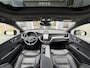 Volvo XC60 2.0 T6 Plug-in hybrid AWD Plus Black Edition |Pano|H/K|Trekhaak|AllSeason