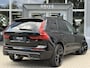 Volvo XC60 2.0 T6 Plug-in hybrid AWD Plus Black Edition |Pano|H/K|Trekhaak|AllSeason