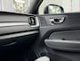 Volvo XC60 2.0 T6 Plug-in hybrid AWD Plus Black Edition |Pano|H/K|Trekhaak|AllSeason
