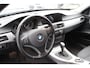 BMW 3-Serie 318i zeer nette automaat met schuifdak met nieuwe APK bij aflevering