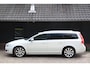 Volvo V70 2.0 D4 Summum Xenon/Leer/Adaptive/Line assist/18"inch lmv