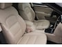 Skoda Superb Combi 1.8 TSI Elegance Business Line nette stationcar met leer