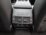 Land Rover Discovery Sport 1.5 P270e PHEV Dynamic Edition | el. Trekhaak | Panoramadak | 20" zwarte wielen | Surround Sound
