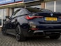 BMW i4 M50 High Executive 84 kWh | Bosch SOH-test 100%! | Pano | Memory stoel | Leder | M Stoelen | HuD | Comfort Access | Carbon Fibre int. | Tansanit Blau | 19" Y-spaak 859M wielen | Alarm kl.3