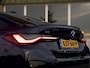BMW i4 M50 High Executive 84 kWh | Bosch SOH-test 100%! | Pano | Memory stoel | Leder | M Stoelen | HuD | Comfort Access | Carbon Fibre int. | Tansanit Blau | 19" Y-spaak 859M wielen | Alarm kl.3