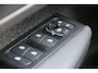 Volvo XC40 1.5 T2 R-Design NL-AUTO NAP TREKHAAK!