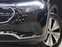 Mercedes-Benz EQA 250 Business Solution Luxury 67 kWh [ADAPTIVE CRUISE, STOELVERWARMING, CAMERA, SFEERVERLICHTING, PDC V + A, CLIMATE, NAVIGATIE, DIGITAL DASH, ELEKTRISCHE ACHTERKLEP, KEYLESS START, DODEHOEKASSISTENT, LED]