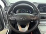 Hyundai Kona Electric EV FASHION 64 kWh | SoH 94% | DODEHOEK DETECTIE | PDC | 3 FASE | WARMTEPOMP | CAMERA | CLIMA | CRUISE ADAPT. | NAVI | PRIVACY GLASS | DAKRAILING | APPLE CAR PLAY & ANDROID AUTO |