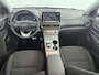 Hyundai Kona Electric EV FASHION 64 kWh | SoH 94% | DODEHOEK DETECTIE | PDC | 3 FASE | WARMTEPOMP | CAMERA | CLIMA | CRUISE ADAPT. | NAVI | PRIVACY GLASS | DAKRAILING | APPLE CAR PLAY & ANDROID AUTO |