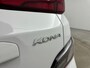 Hyundai Kona Electric EV FASHION 64 kWh | FACELIFT MODEL! | DODEHOEK DETECTIE | PDC | 3 FASE | WARMTEPOMP | CAMERA | CLIMA | CRUISE ADAPT. | NAVI | PRIVACY GLASS | DAKRAILING | APPLE CAR PLAY & ADROID AUTO |