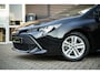 Toyota Corolla Touring Sports 1.8 Hybrid Active | ACC | Navi | DAB | Apple CarPlay | Clima | Metalic | Camera | Org. NL!