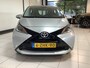 Toyota Aygo 1.0 VVT-i x-play achteruitrijcamera, cruise control, airco