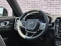 Volvo EX40 Single Motor Ext. Range Plus Bl. Ed. Europa 82 kWh | Harman/Kardon | Power Seats | BLIS | Adaptive Cruise Control | Stoelverwarming voor & achter | Stuurverwarming | Warmtepomp | Getint Glas |