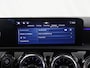 Mercedes-Benz A-klasse 250e Business Solution AMG | Panoramaschuifdak | Head-up display | Premium Plus | Stoelverwarming | 360° camera |