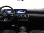 Mercedes-Benz A-klasse 250e Business Solution AMG | Panoramaschuifdak | Head-up display | Premium Plus | Stoelverwarming | 360° camera |