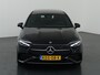 Mercedes-Benz A-klasse 250e Business Solution AMG | Panoramaschuifdak | Head-up display | Premium Plus | Stoelverwarming | 360° camera |