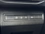 Peugeot 3008 GT Pack 1.6 HYbrid4 PHEV 300pk 4x4 e-EAT8 | SCHUIF/KANTELDAK | TREKHAAK | NAPPA LEDER | FOCAL HIFI | HANDSFREE A.KLEP | 360° CAMERA | NAVI | MASSAGE | AGR-STOELEN | BLACK PACK |