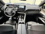 Peugeot 3008 GT Pack 1.6 HYbrid4 PHEV 300pk 4x4 e-EAT8 | SCHUIF/KANTELDAK | TREKHAAK | NAPPA LEDER | FOCAL HIFI | HANDSFREE A.KLEP | 360° CAMERA | NAVI | MASSAGE | AGR-STOELEN | BLACK PACK |