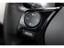 Toyota Aygo 1.0 VVT-i x-wave | Elektrisch vouwdak | Navigatie | Keyless | Clima | Camera | 15 inch | DAB | Bluetooth