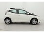 Toyota Aygo 1.0 VVT-i x-wave | Elektrisch vouwdak | Navigatie | Keyless | Clima | Camera | 15 inch | DAB | Bluetooth