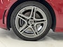 Mercedes-Benz A-klasse 250 e AMG Line | Trekhaak | Panoramadak | Stoelverwarming | Achteruitrijcamera |