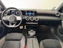Mercedes-Benz A-klasse 250 e AMG Line | Trekhaak | Panoramadak | Stoelverwarming | Achteruitrijcamera |