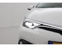 Toyota Auris Touring Sports 1.8 Hybrid Executive | Volledige dealerhistorie | Panoramadak | Trekhaak | Leder | Navigatie | Stoelverwarming | LED | Keyless | Parkeersensoren voor/achter | Clima | Cruise Control | Camera | 16 inch | Rijstrooksensor | Bluetooth