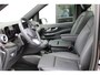 Mercedes-Benz V-klasse 300d / AMG / DC / Luchtvering / Pano / Elec Stoelen / Burmester / Vol Opties / NIEUWSTAAT.