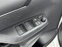 Toyota Yaris 1.5 Hybrid 115 Dynamic *DEMO* | Parkeersensoren | Dodehoekdetectie | Stoel-/Stuurverwarming | Draadloze Telefoonlader |