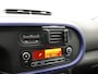Renault Twingo SCe 70pk Série Signature VIVA | Climate control | Cruise control | Bluetooth telefoonverbinding | 16" LMV |