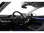 Skoda Elroq 60 Business Edition Loft > Direct leverbaar/Warmtepomp/Winterpakket/Black Magic...
