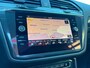 Volkswagen Tiguan 1.4 TSI 150PK DSG Highline | Schuifdak | LED | Trekhaak