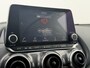 Nissan Juke 1.0 DIG-T N-Connecta / Navigatie via Apple Carplay of Android Auto / Achteruitrijcamera / Cruise control / Parkeersensoren achter / Climate control / Keyless Entry/Start /