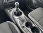 Nissan Juke 1.0 DIG-T N-Connecta / Navigatie via Apple Carplay of Android Auto / Achteruitrijcamera / Cruise control / Parkeersensoren achter / Climate control / Keyless Entry/Start /
