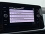 Volkswagen T-Roc 1.0 TSI Life | Camera | ACC | Stoelverwarming | Spiegelpakket | Carplay | Getint Glas | 17'' |