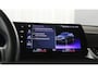 BMW iX1 xDrive30 67 kWh 306pk / Navigatie / Leder / Camera