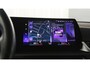 BMW iX1 xDrive30 67 kWh 306pk / Navigatie / Leder / Camera