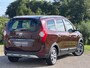 Dacia Lodgy 1.2 TCe Stepway - Brun Tourmaline - Complete 7-zitter