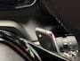Peugeot 2008 1.2 HYBRID 145 STYLE CRUISE CONTROL CLIMATE CONTROL BLUETOOTH TELEFOON APPLE CARPLAY/ANDROID RIJSTROOKSENSOREN 16" LICHTMETALEN VELGEN PDC ZEER MOOI!!