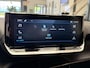Peugeot 2008 1.2 HYBRID 145 STYLE CRUISE CONTROL CLIMATE CONTROL BLUETOOTH TELEFOON APPLE CARPLAY/ANDROID RIJSTROOKSENSOREN 16" LICHTMETALEN VELGEN PDC ZEER MOOI!!