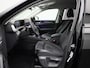 Volkswagen Tayron 1.5 eHybrid Elegance 272 PK| Trekhaak | LED Matrix | 360 Camera | Stoelverwarming Voor & Achter | Verwarmbare Voorruit | Achterklep Elektrisch