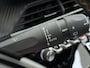 Peugeot e-208 GT 50 kWh 136pk | Navigatie | Panorama dak | Stoelverwarming | Camera achter | 17 inch lichtmetalen velgen | Cruise control | Apple Carplay en Android auto