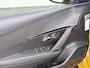 Peugeot e-208 GT 50 kWh 136pk | Navigatie | Panorama dak | Stoelverwarming | Camera achter | 17 inch lichtmetalen velgen | Cruise control | Apple Carplay en Android auto