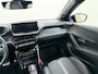 Peugeot e-208 GT 50 kWh 136pk | Navigatie | Panorama dak | Stoelverwarming | Camera achter | 17 inch lichtmetalen velgen | Cruise control | Apple Carplay en Android auto