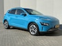 Hyundai Kona Electric EV Fashion Design 39 kWh / SOH 97% / Fabrieksgarantie t/m 05-2027 / Dealer Onderhouden / Stoelverwarming / Navigatie / Apple Carplay/Android Auto / Achteruitrijcamera / Krell audio / 3-fase /