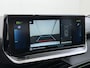 Peugeot e-2008 SUV GT 50 kWh 136pk | Accu 96% | Navigatie | Camera achter | Lichtmetalen velgen 17 inch | Cruise control | Full LED koplampen | Apple Carplay en Android auto