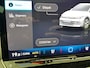Volkswagen Golf 1.5eHybrid/272PK DSG GTE · Panoramadak · Camera · Inklap. Trekhaak · Leder · Garantie t/m 15-06-2030 of 100.000km