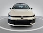 Volkswagen Golf 1.5eHybrid/272PK DSG GTE · Panoramadak · Camera · Inklap. Trekhaak · Leder · Garantie t/m 15-06-2030 of 100.000km