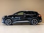 Audi Q4 e-tron 40 Launch edition S Competition 77 kWh SoH 92,1% 204pk / Panorama dak / Sonos / Dodehoekdetectie / Trekhaak / Stoelverwarming / Apple carplay /